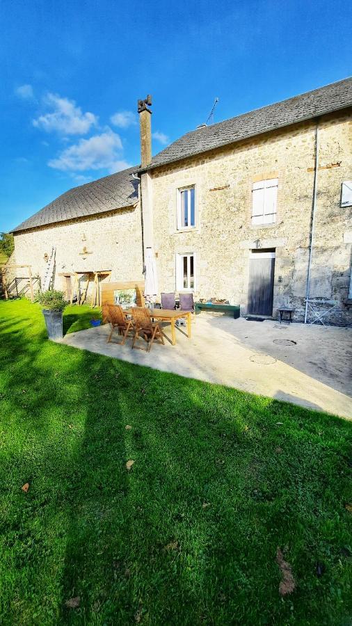 Dans La Creuse Bed & Breakfast Mourioux-Vieilleville Eksteriør bilde